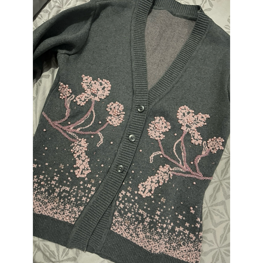 Claude Cardigan Marvin