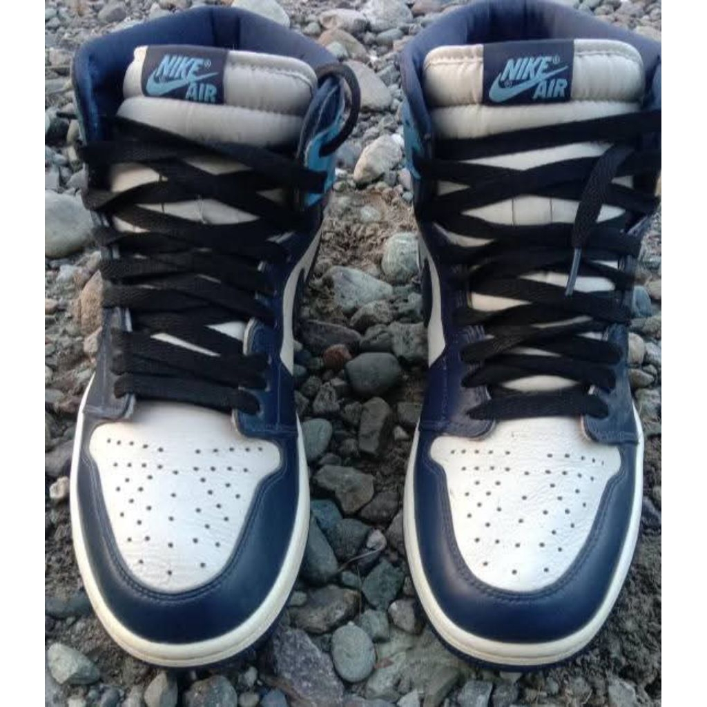 Nike Air Jordan 1 Obsidian
