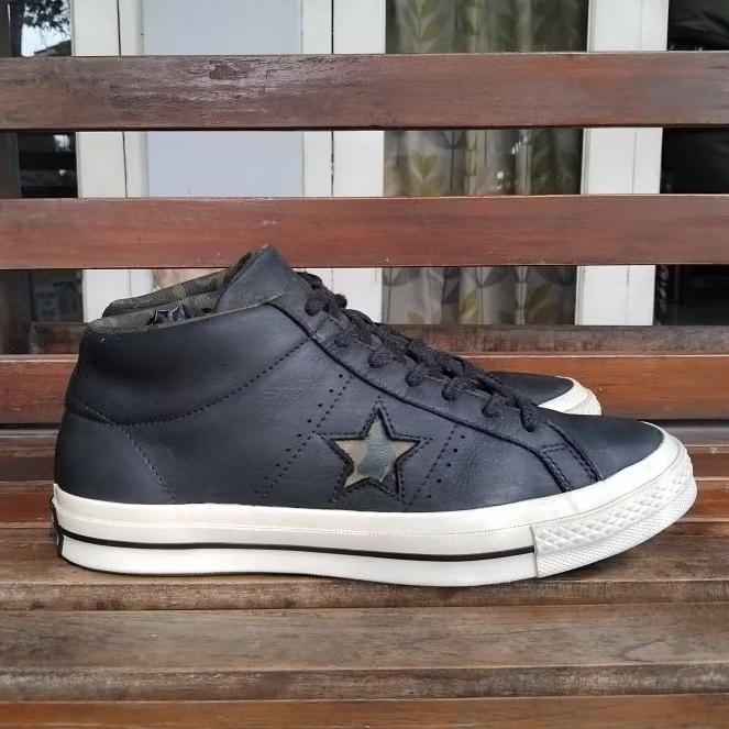 Converse One Star leather camo