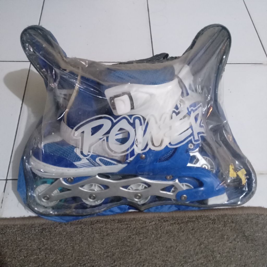 PRELOVED SEPATU RODA INLINE POWER ANAK