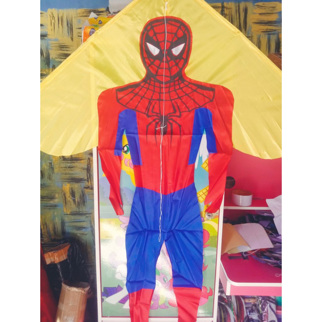 layangan spider man