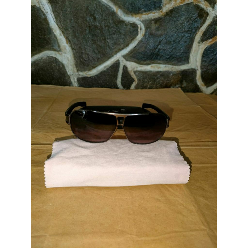 Kacamata Porsche Design Titanium Original (Anti Silau)