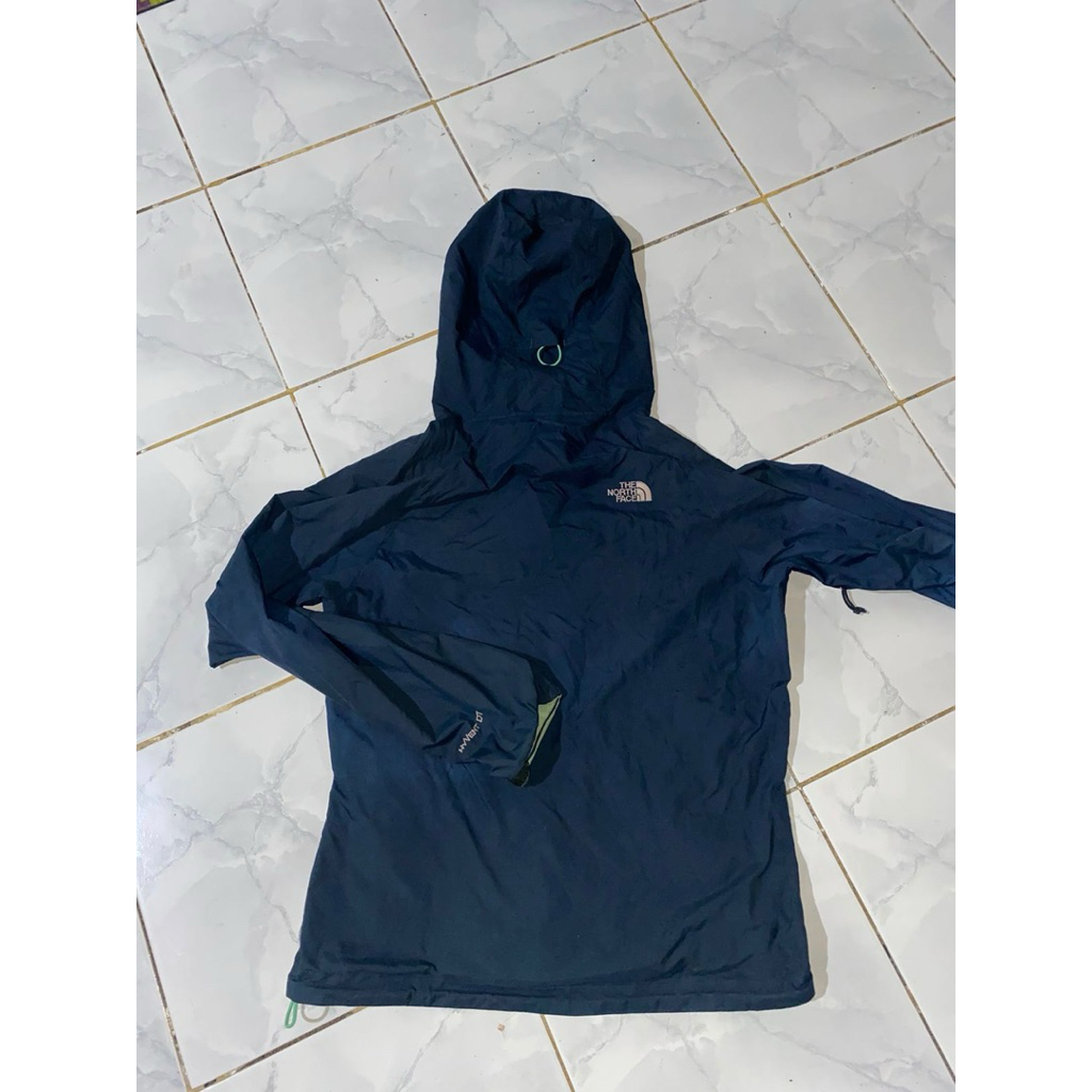 Tnf hyvent gorpcore