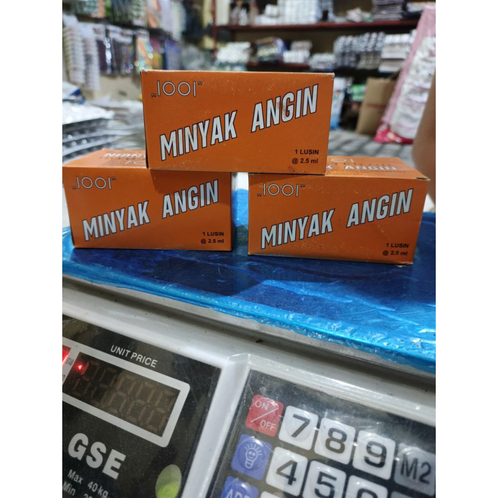 1 Box Minyak angin 1001 isi 12 pcs original