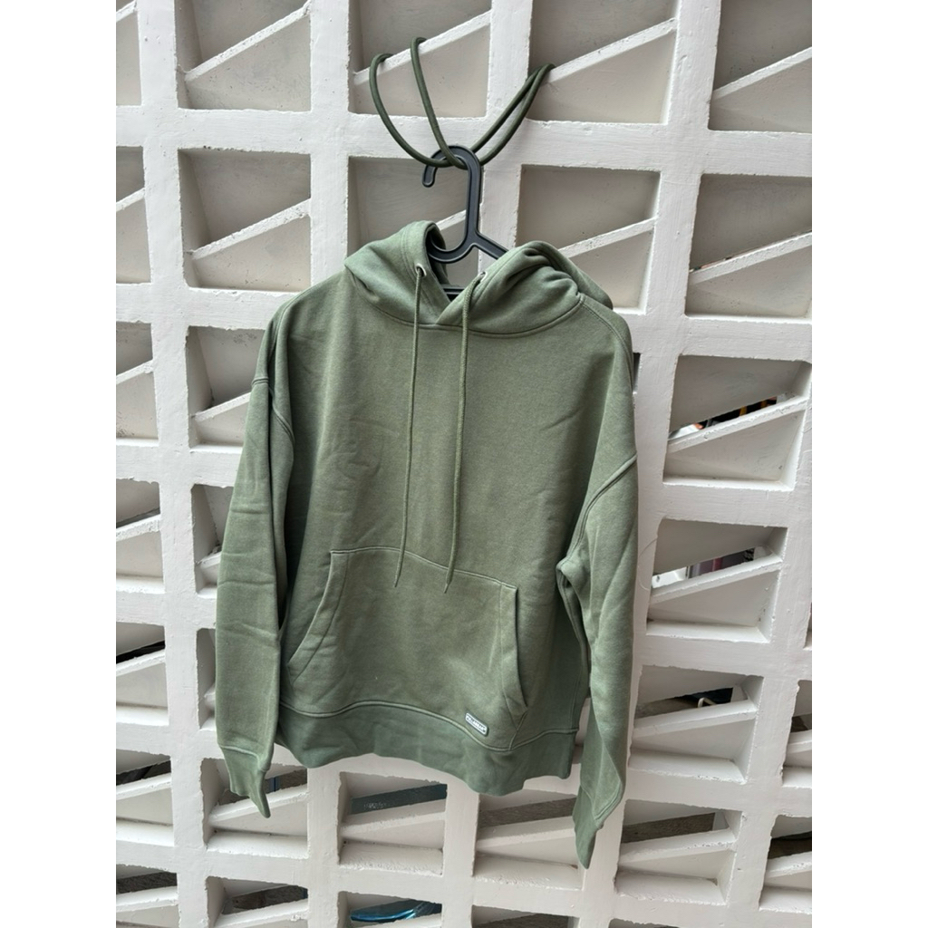 Jaket Hoodie Wanita Pull&Bear Hijau Army (Preloved)