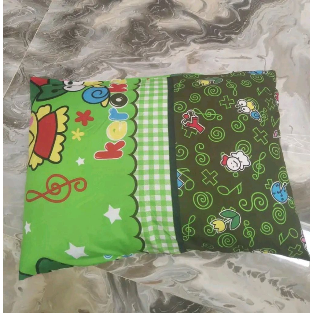 URUNG BANTAL DAN GULING KAPUK/KULIT SARUNG BANTAL( HANYA URUNG/KULIT )