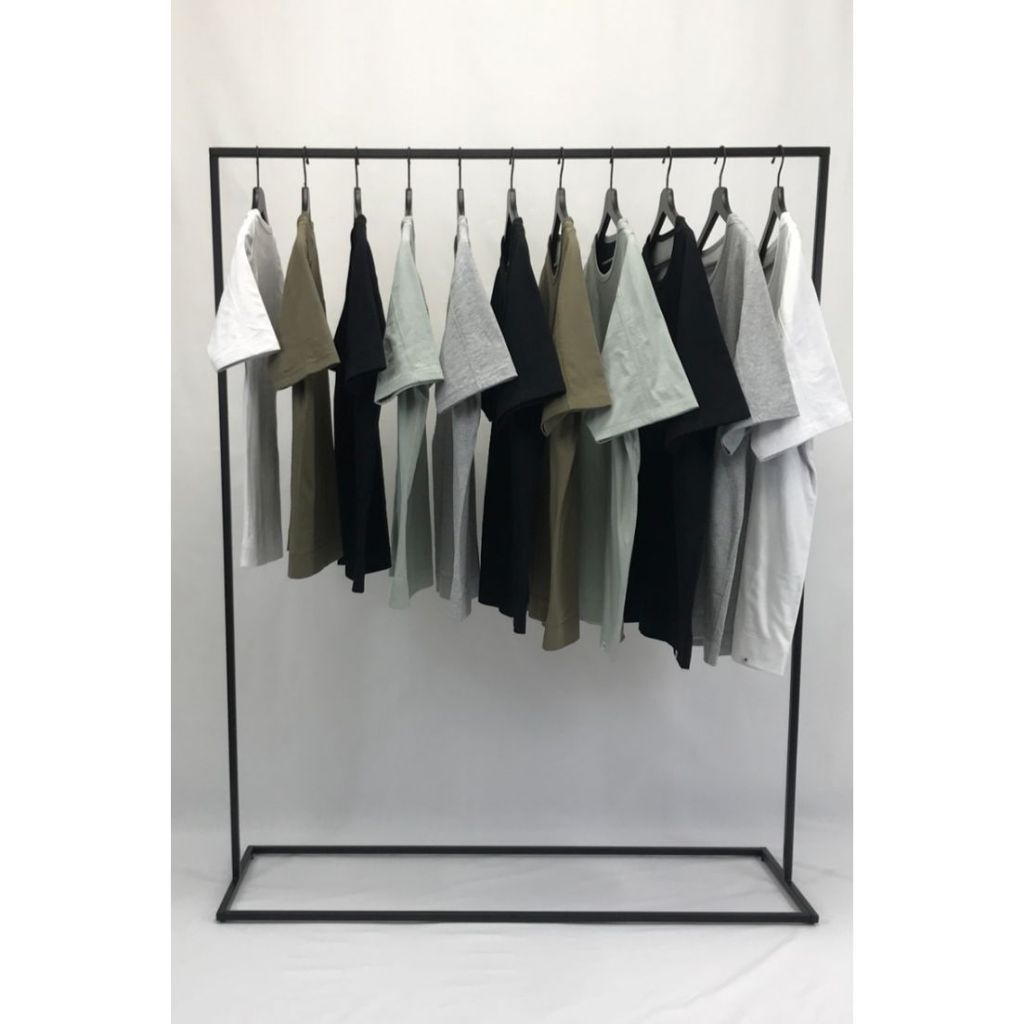 Dekorasi rak gantungan baju  kotak display baju toko