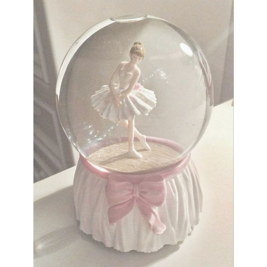 all link chekout tyche.stuff