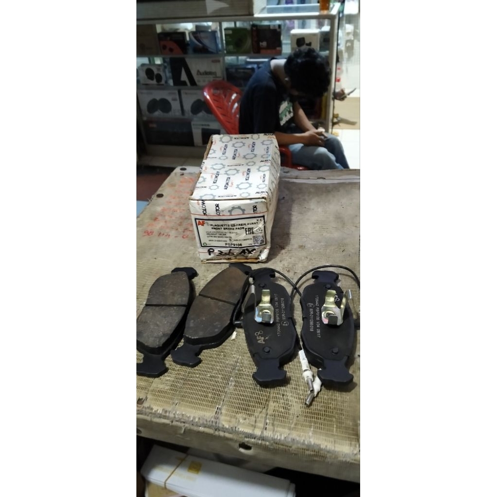 kampas rem depan Peugeot 306 n3 n5