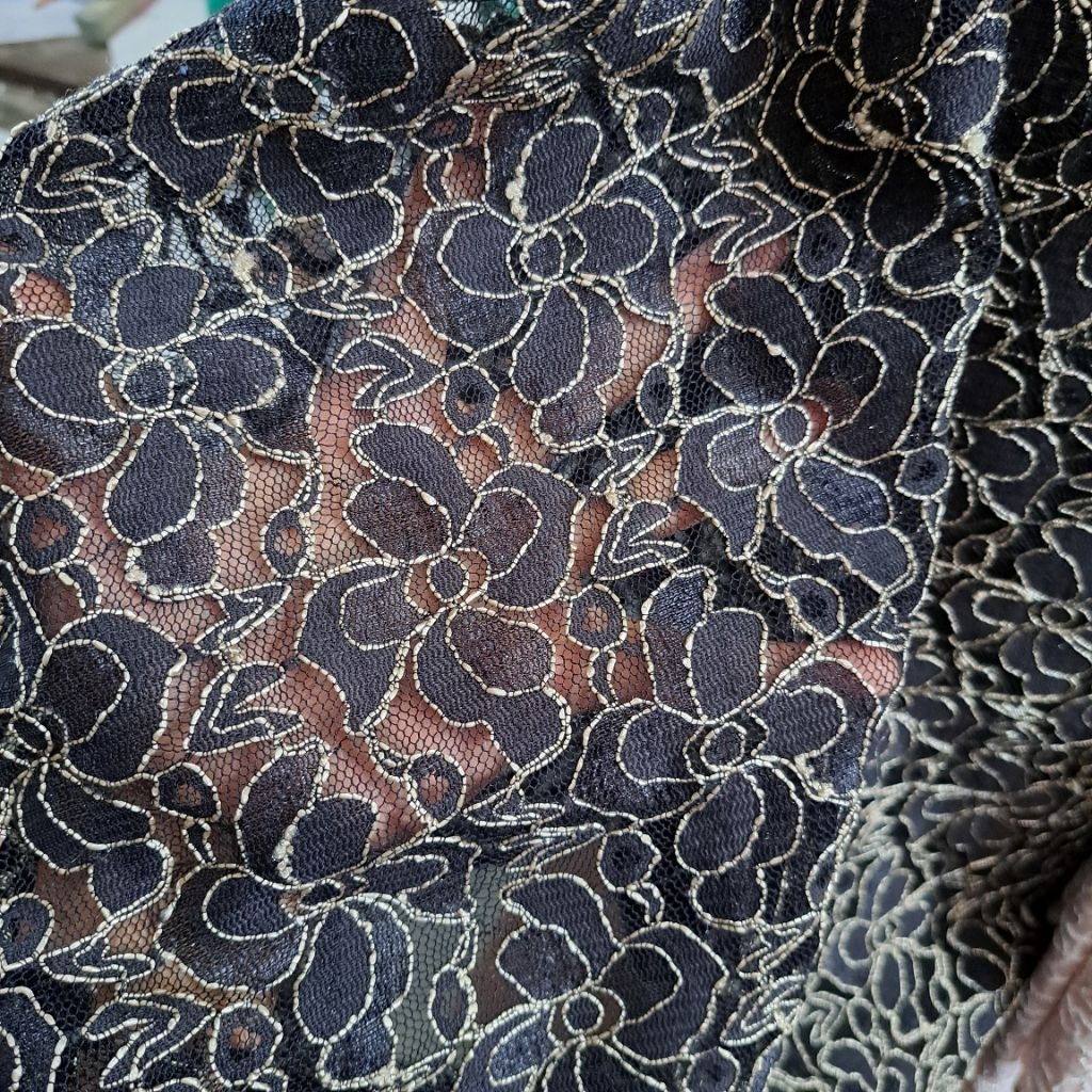 kain brokat semi prada - kain brokat prada premium - kain brokat meteran bf - kain brokat semi prada