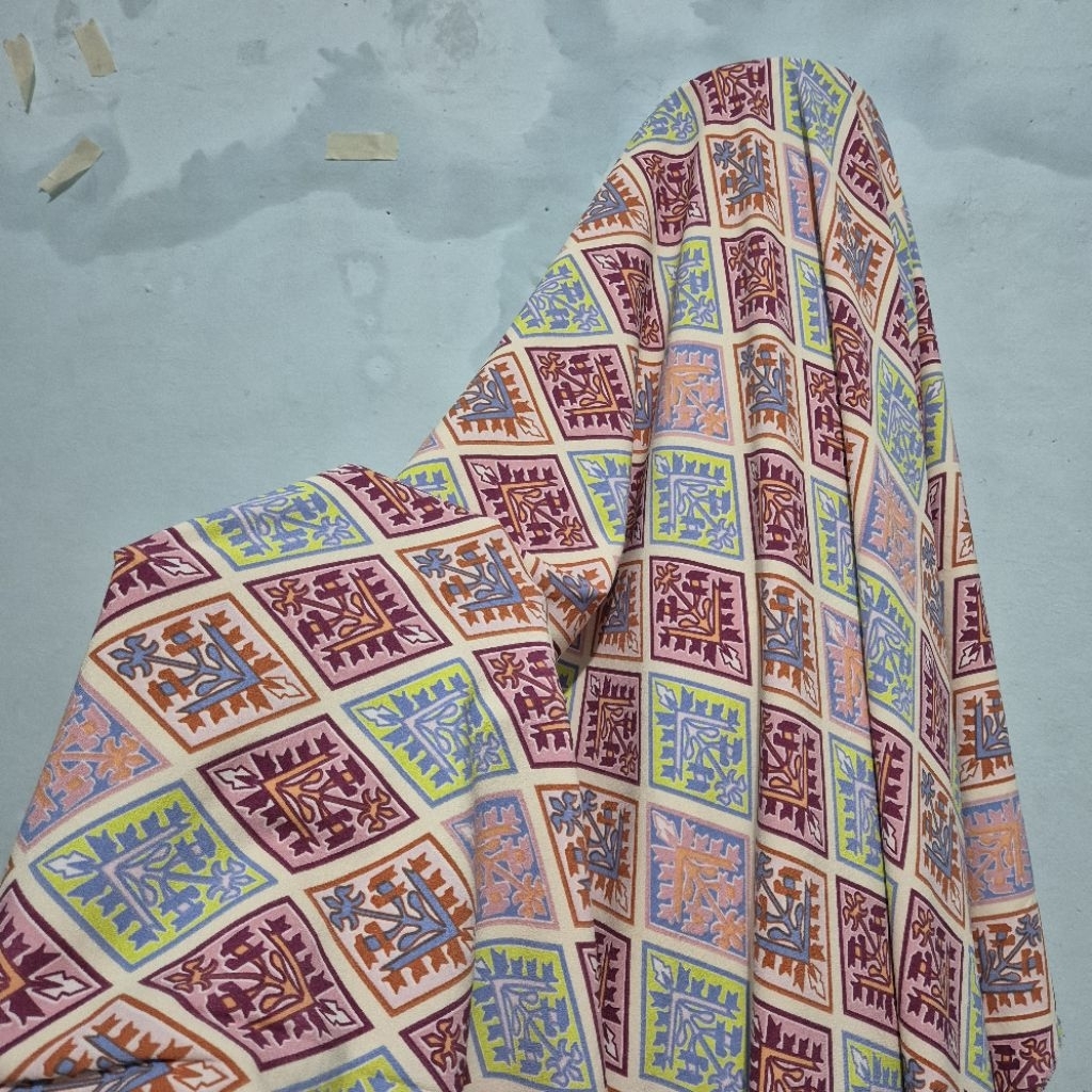 Kain Arabian Crepe Premium Motif - Kain Arabian Crepe Motif - Harga Tertera 0,5 Meter