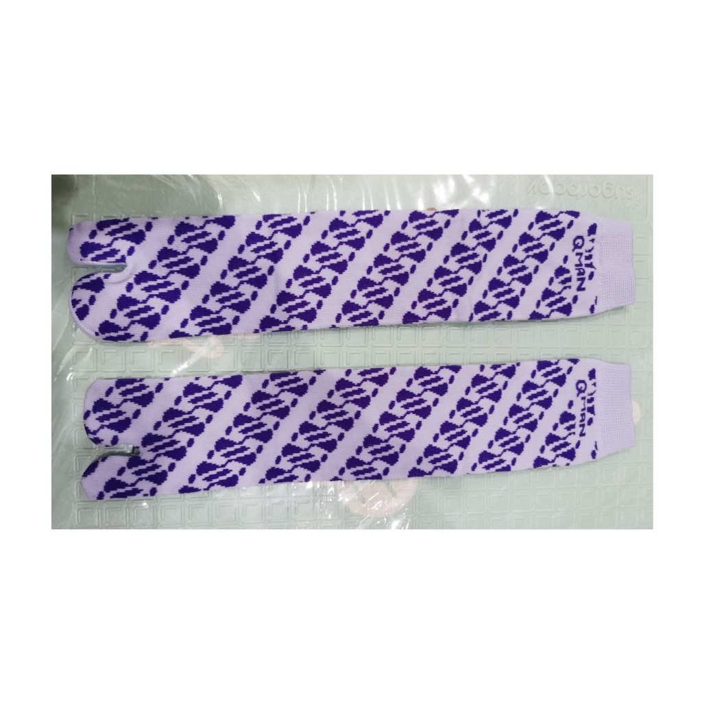 (KHUSUS BATAM) Qman kaos kaki muslimah jempol panjang motif batik JSJ Harga yang tertera per 3 Pasan