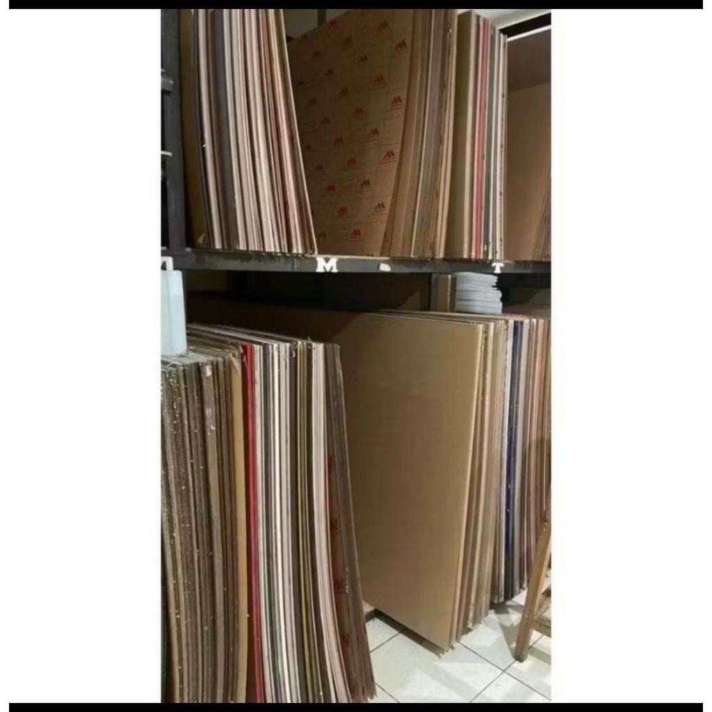 Akrilik lembaran/ akrilik potongan 122 x 244 5mm hitam