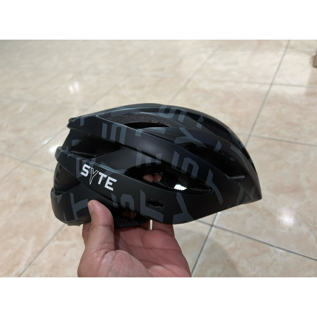 helm sepeda syte