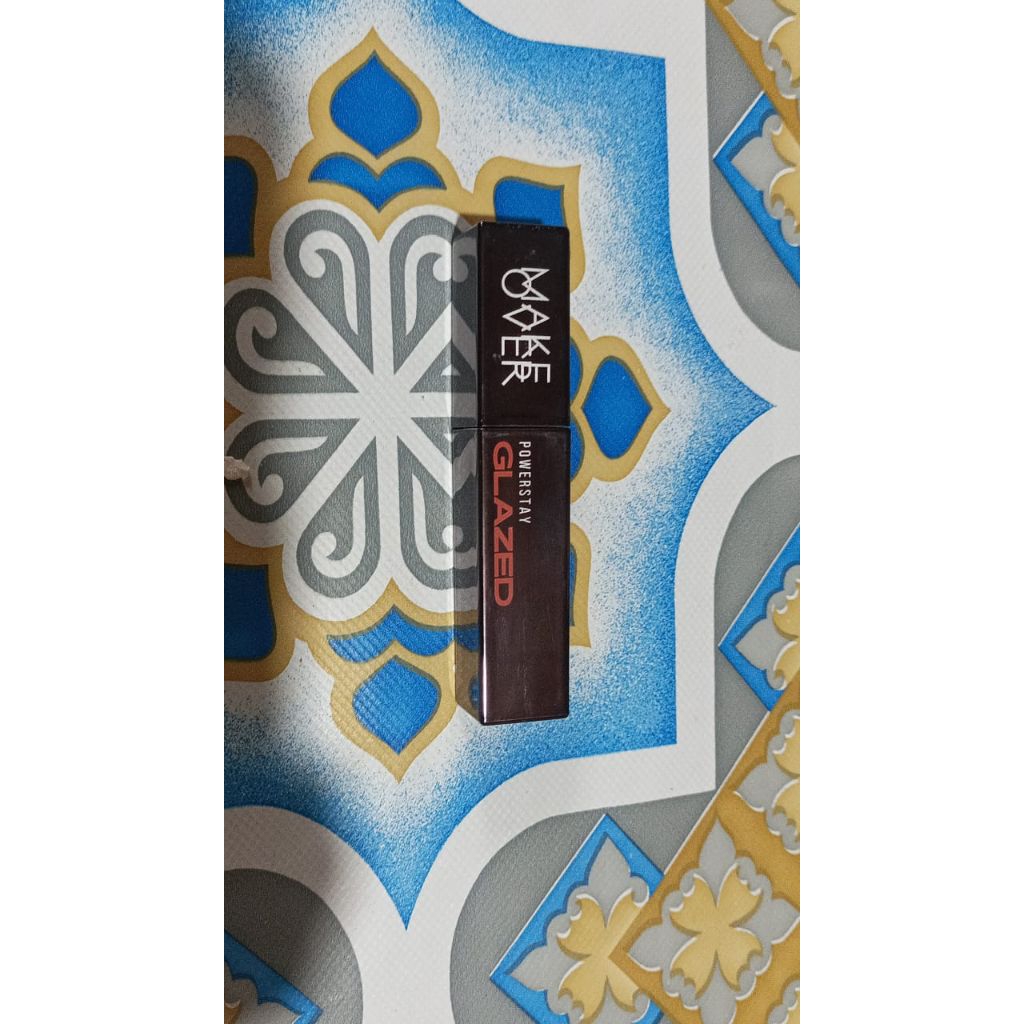 makeover powerstay lip glazed dan makeover powerstay lip matte