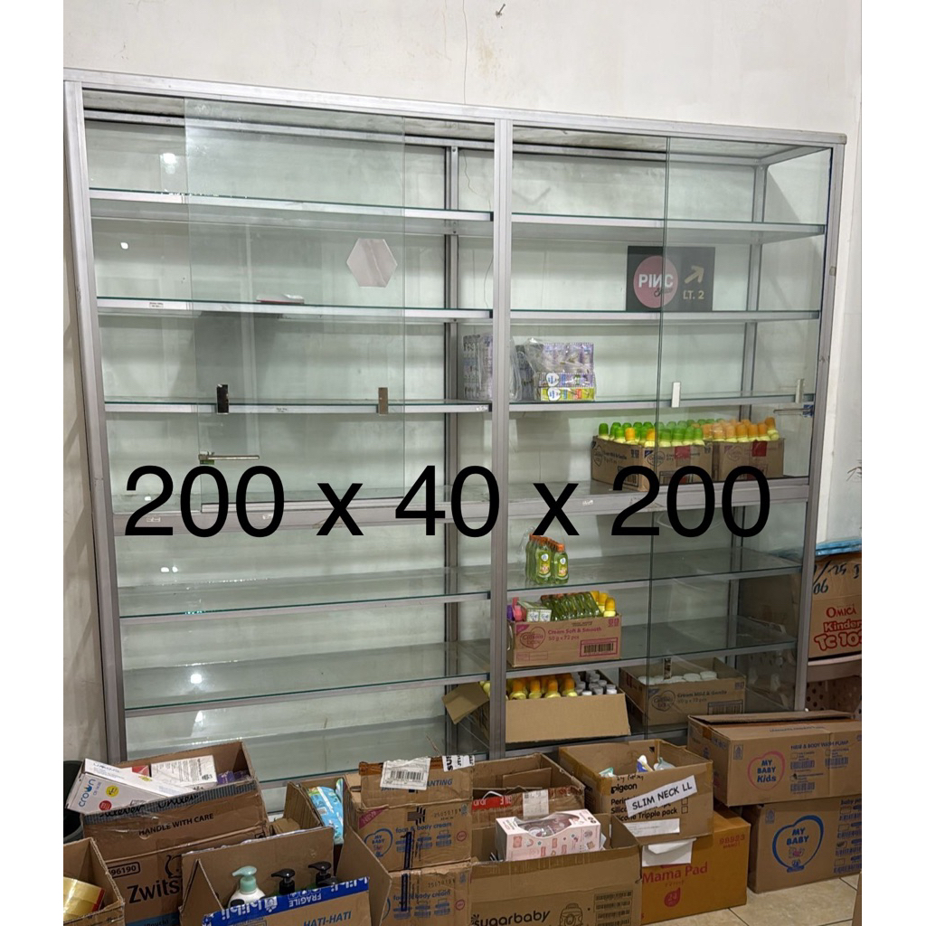 etalase bekas toko ada 7 unit