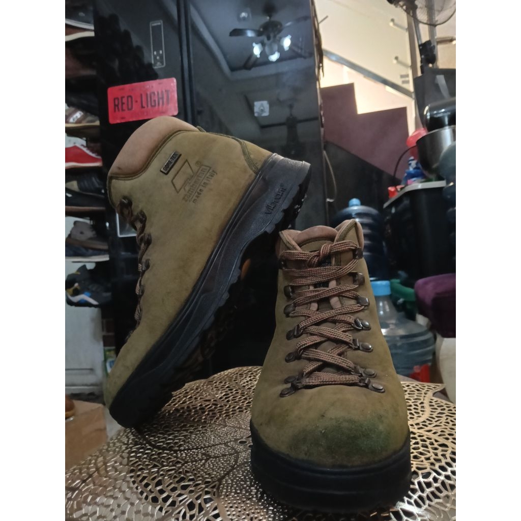 VINTAGE Zamberlan Trekking GTX Gore-Tex Leather Hiking Boots Brown