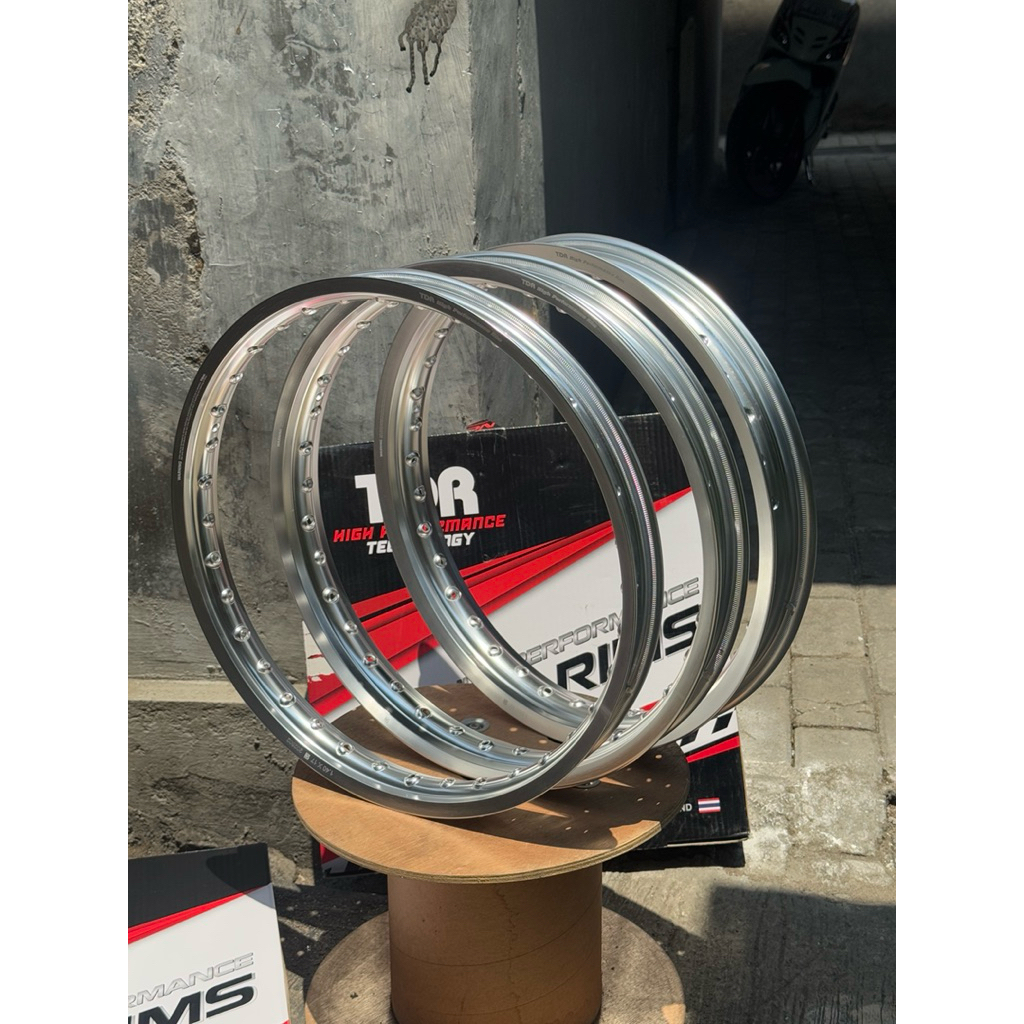 (bisa cod) VELG TDR SILVER 140 160 185 Velg tdr ring 17 wx klowongan tdr silver 140 160 185 ring 17