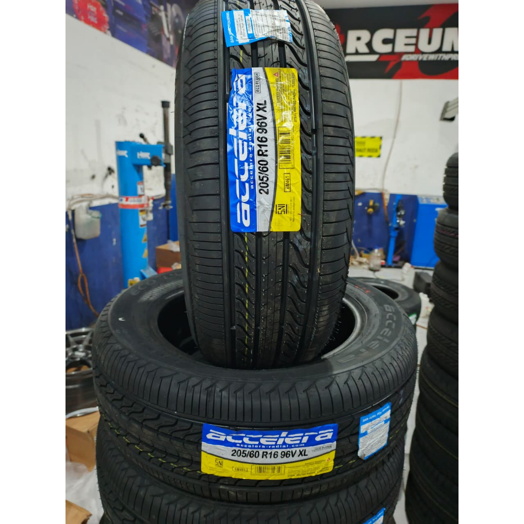 Ban Mobil R16 ACCELERA 205 60 R16 Tubeless