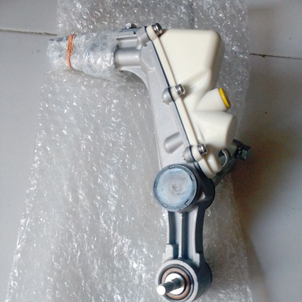 PLANTING / LENGAN TANAM  YANMAR AP4