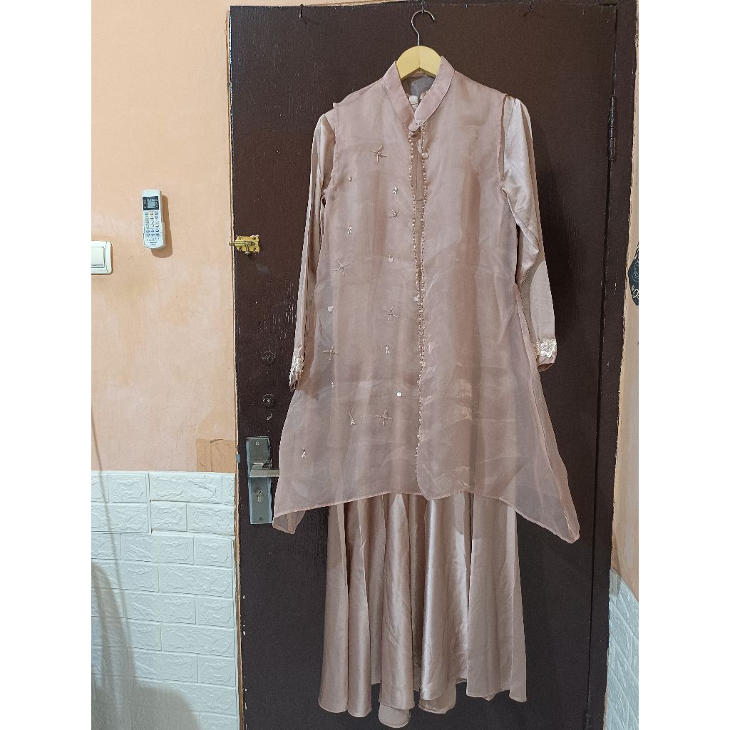 preloved dress kondangan by @alfizahrahijab ukuran M