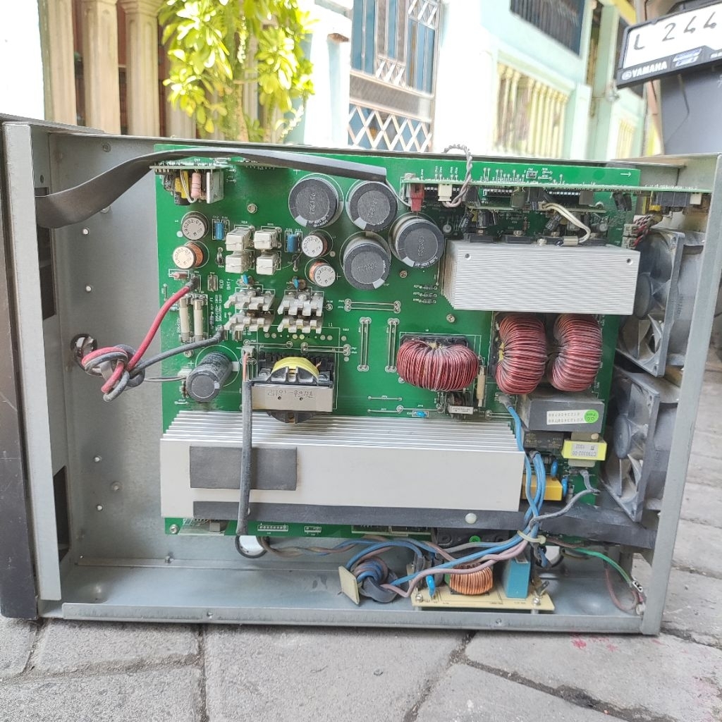 MESIN UPS 2KVA ONLINE GAMA UPS 2000VA