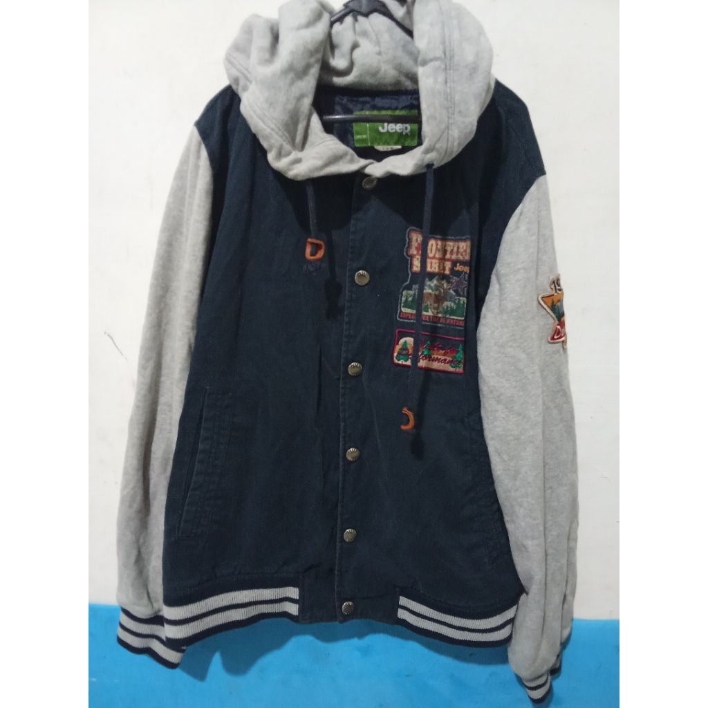 Jaket Jeep