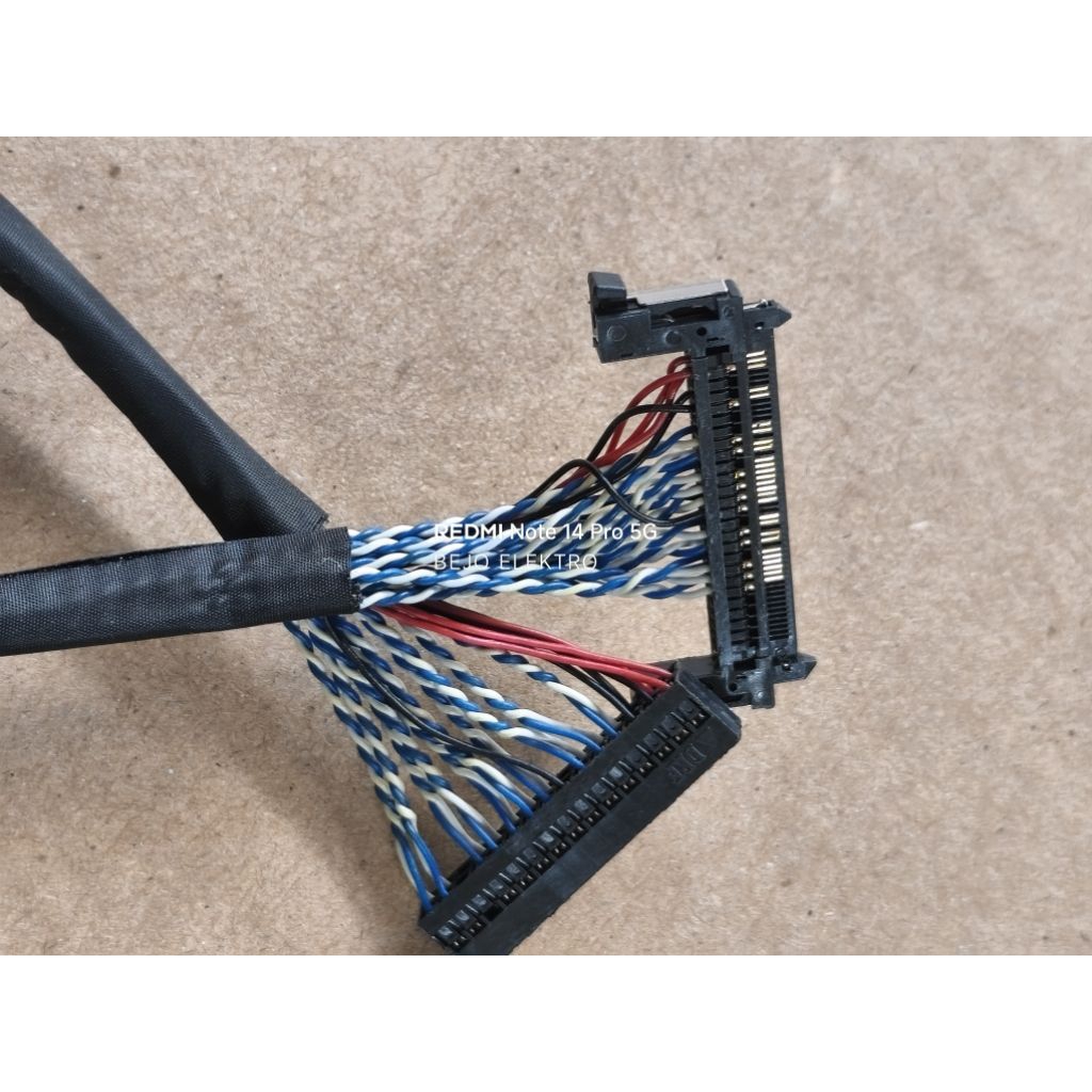 kabel lvds 51 pin polytron