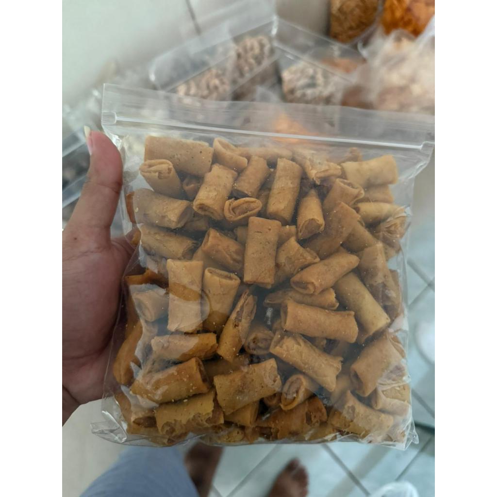cemilan sumpia udang snack makanan ringan camilan jajanan viral kekinian