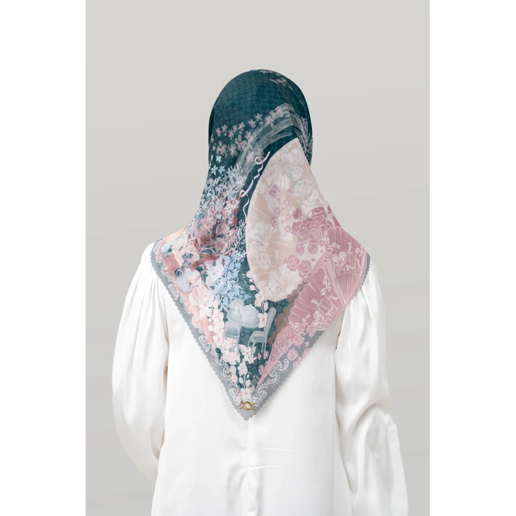 Scarf Wearing klamby SALE