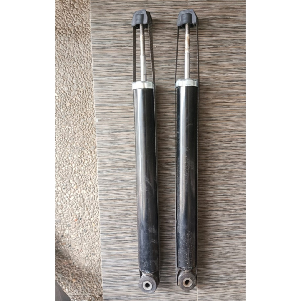 2nd Shock belakang HRV Trivindo Sepasang kanan kiri Ngga jadi pakai Bandung Antapani DSK