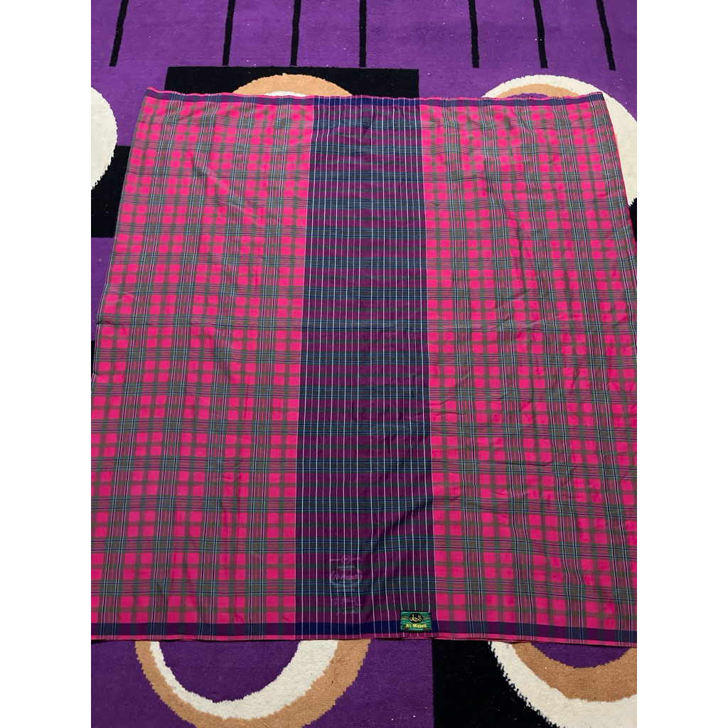 sarung super langka jadul al majali warna pink ijo bahan mesres preloved