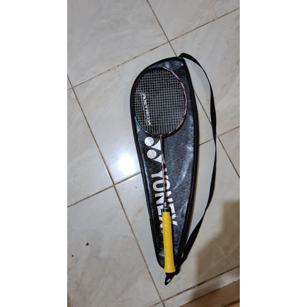 ASTROX 100ZZ KURENAI ORIGINAL LIKE NEW