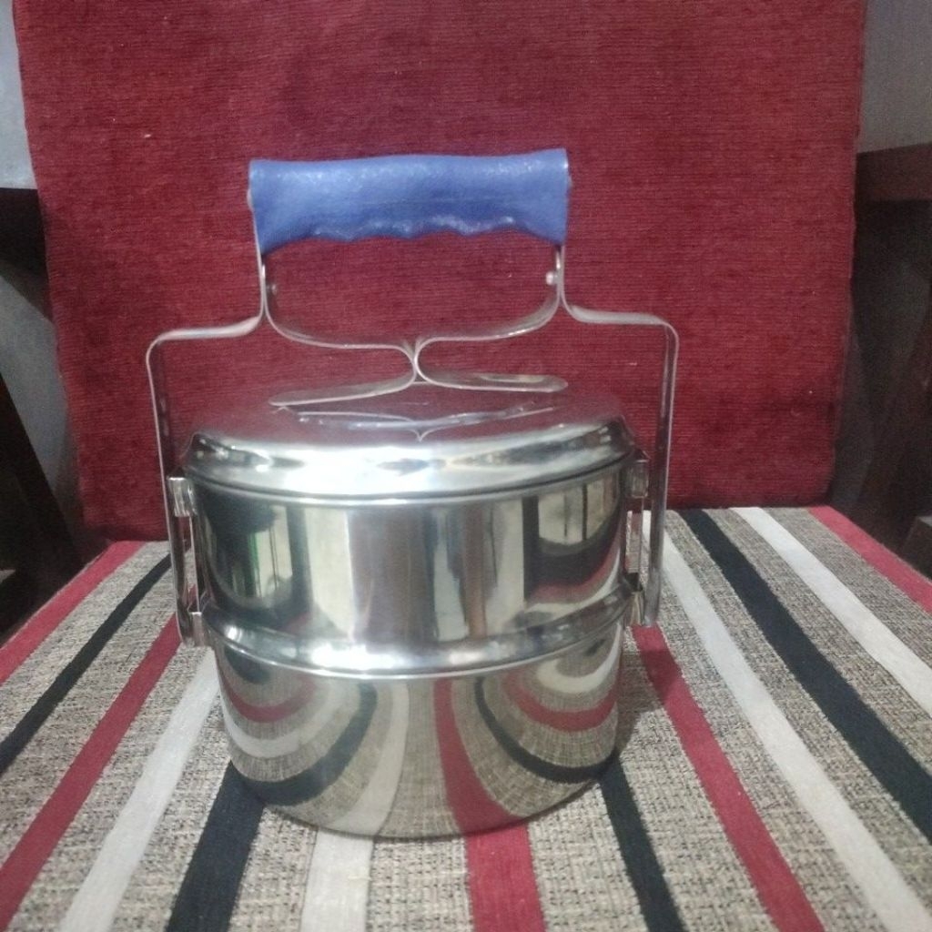 Preloved rantang 2 susun Maspion