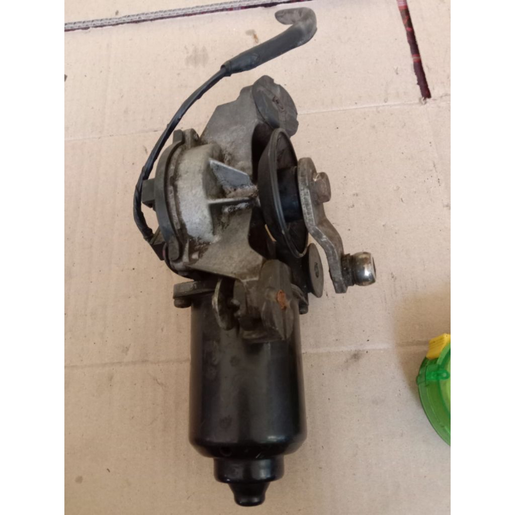 Dinamo Wipper Toyota Corona Exsalon ST171