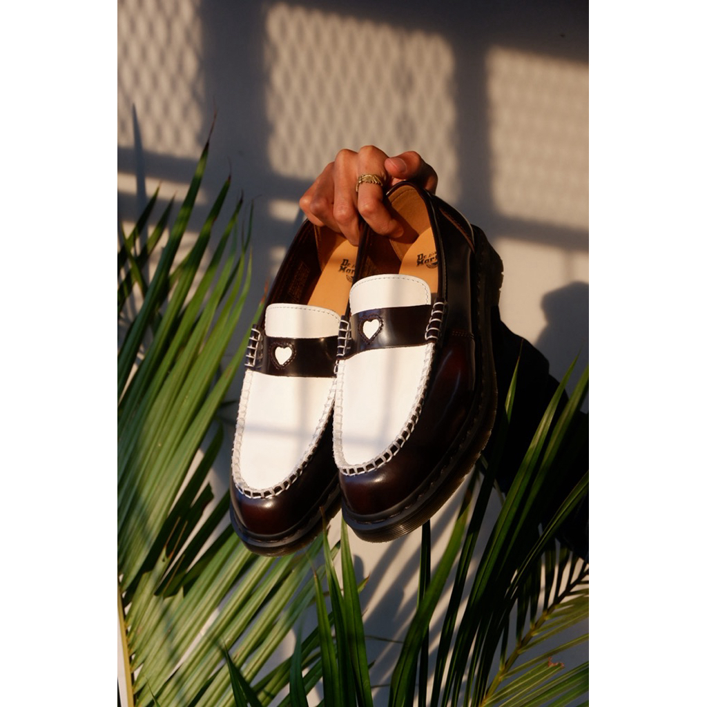 DR. MARTENS PENTON HEART CHERRY RED WHITE ARCADIA + SMOOTH ORIGINAL BNIB