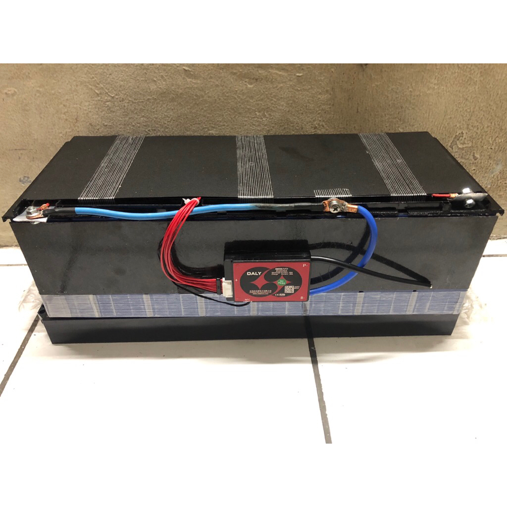 battery lifepo4 24v 100ah dengan BMS Daly 40A