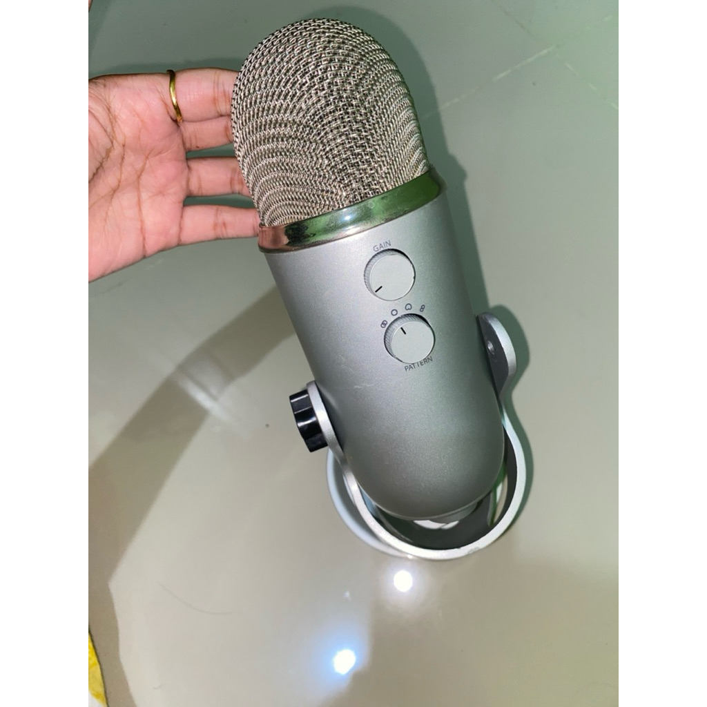 blue yeti microphone