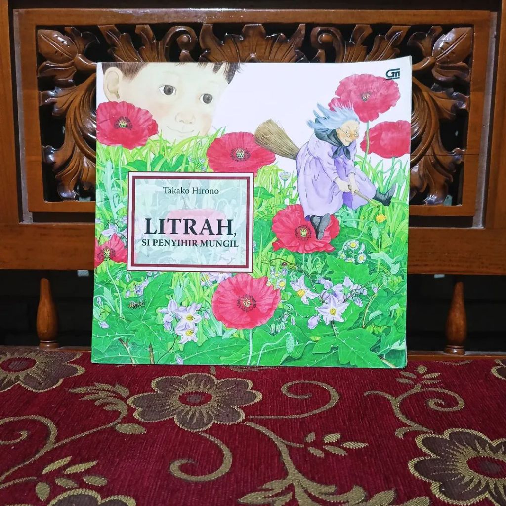 Buku Cerita Dongeng Anak Takako Hirono Litrah Si Penyihir Mungil