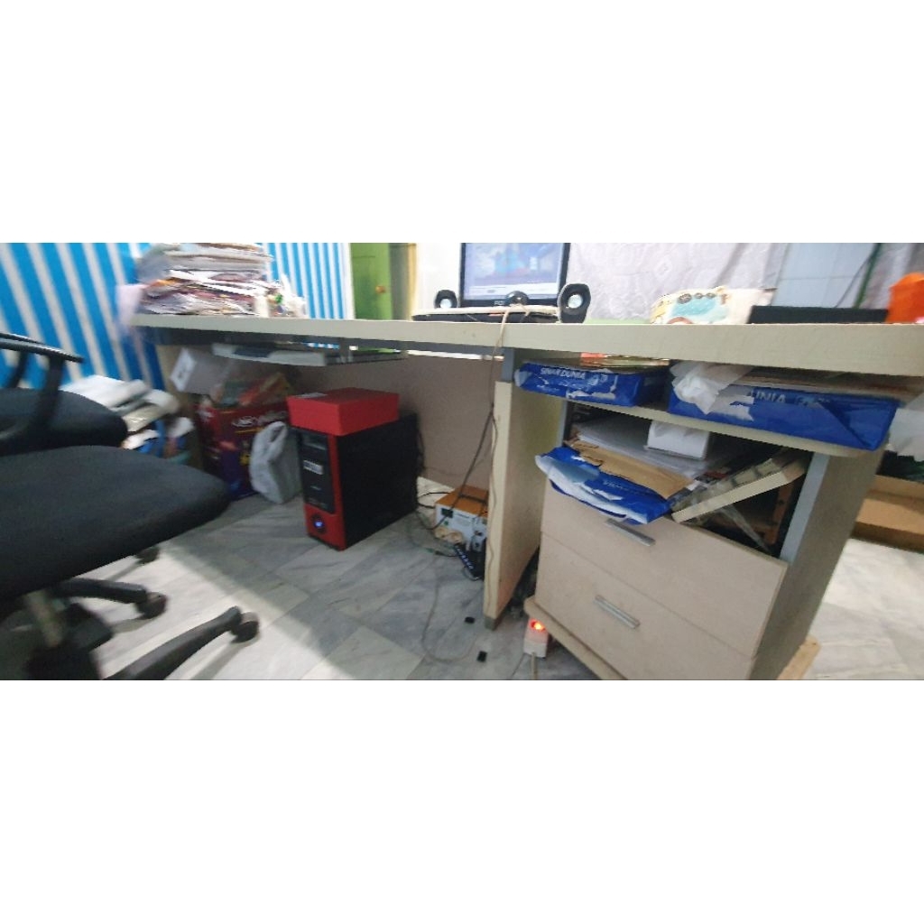 Meja Kantor Informa Ex kantor-preloved
