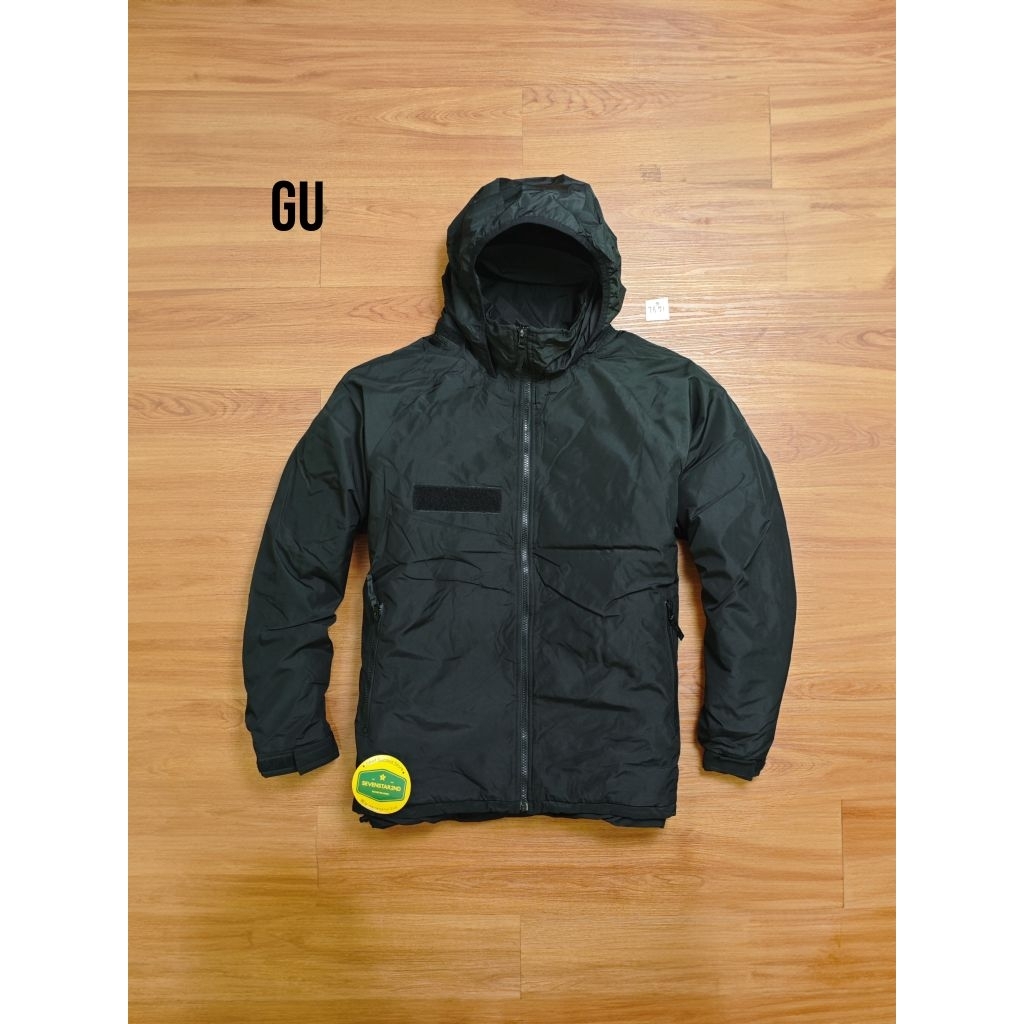 gu casual puffer jacket