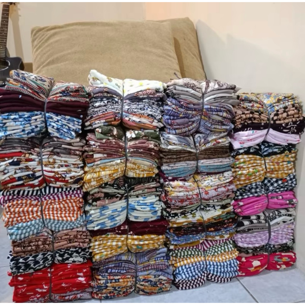 Paket usaha baju thrifting berkualitas 25Pcs Ukuran campur