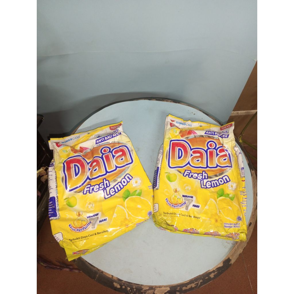 Daia Deterjen Bubuk 800g