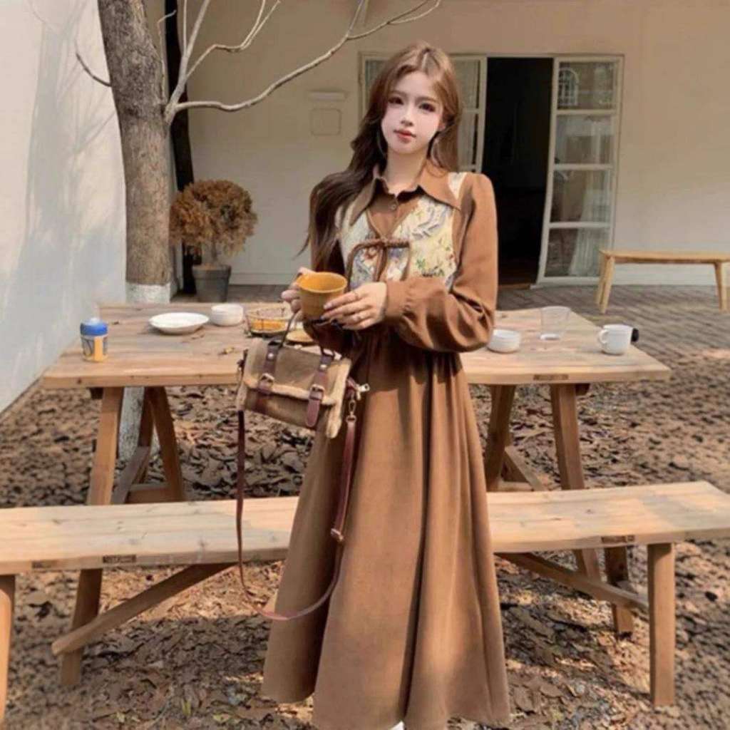 Dress Panjang Coklat Lengan Panjang dengan Rompi Motif Tali Gaya Vintage Korea