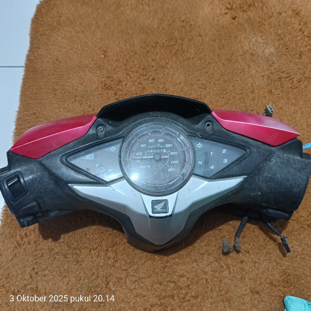 Batok kepala Blade 125 fi Batok kepala satu set speedometer Honda Blade 125 New original