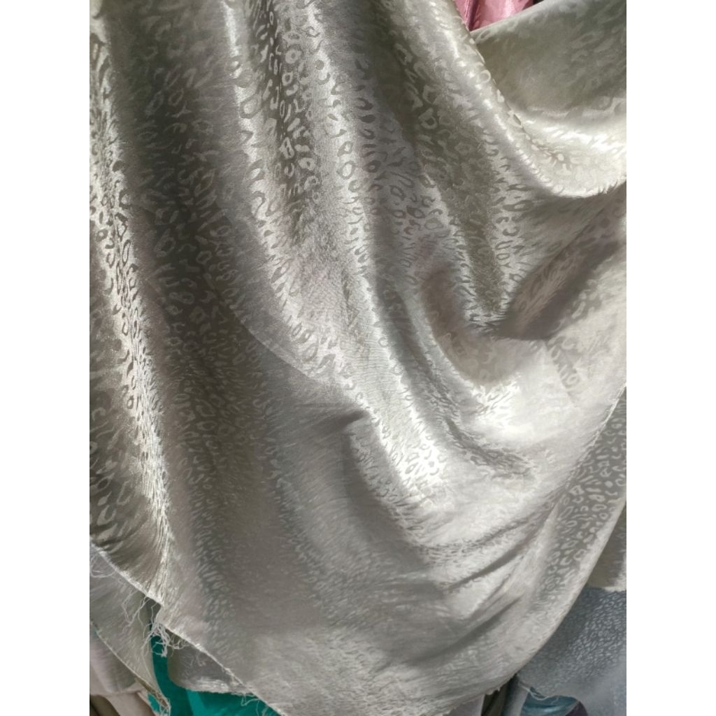 kain jaguar meteran - harga/0,5m  - kain jaguar gliter - kain jaguar premium - kain jaguar motif pre
