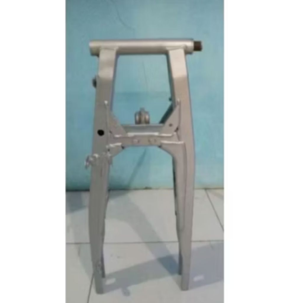 Arem sasis motor Yamaha Vixion OLD 3C1 barang original copotan