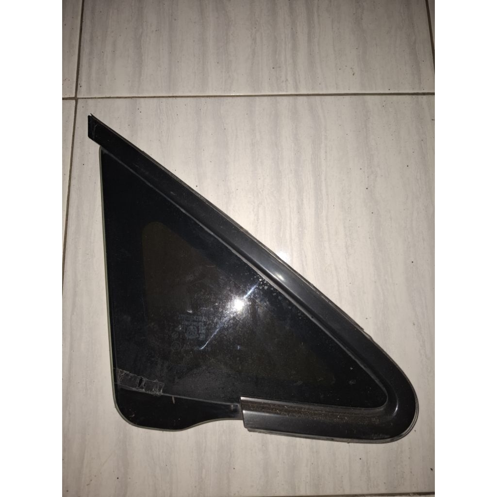 kaca mati segitiga kanan depan /kiri depan + list honda jazz gd3 original
