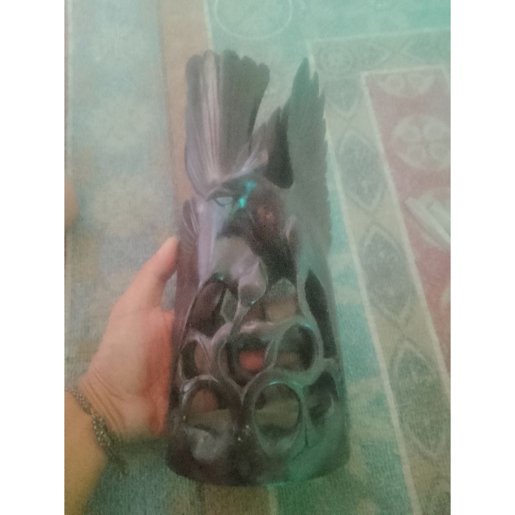 patung kayu ukiran lawas