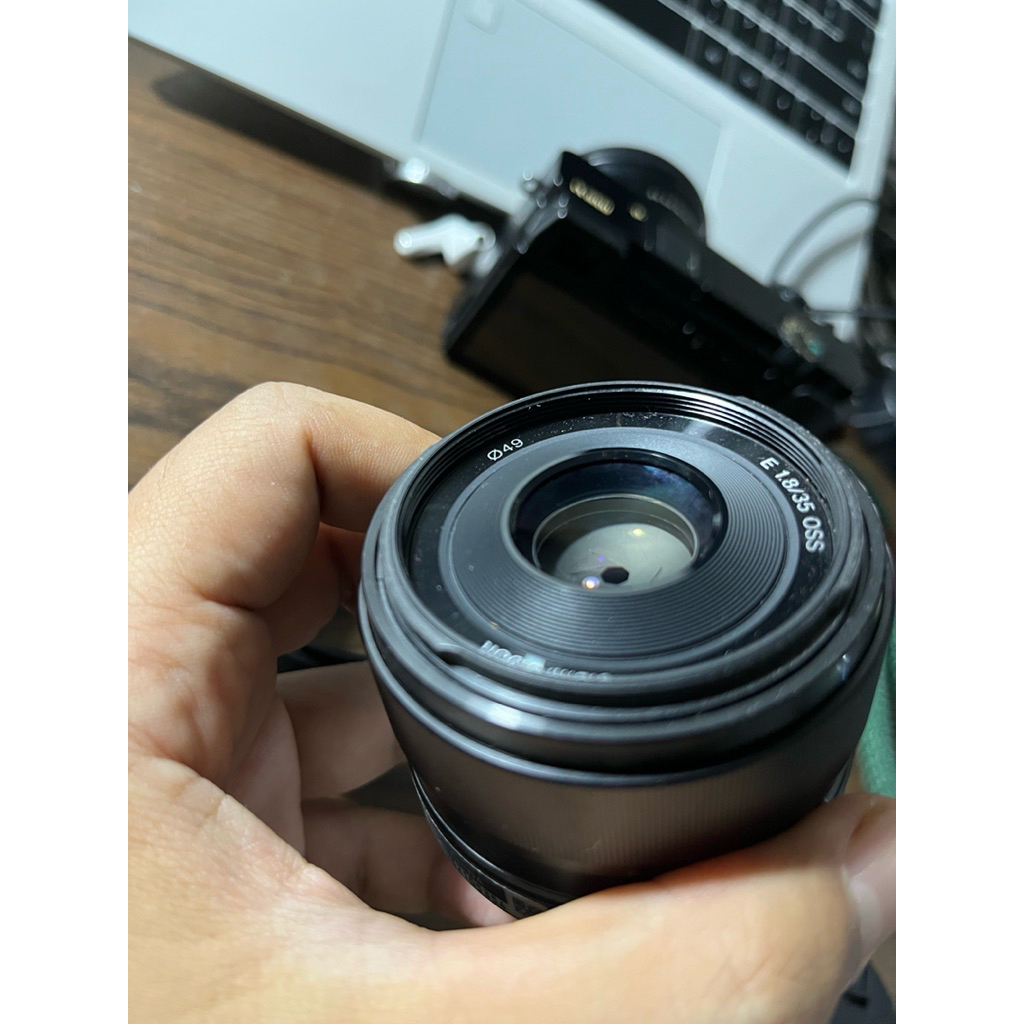 lensa sony 35mm f1.8 OSS second resmi.